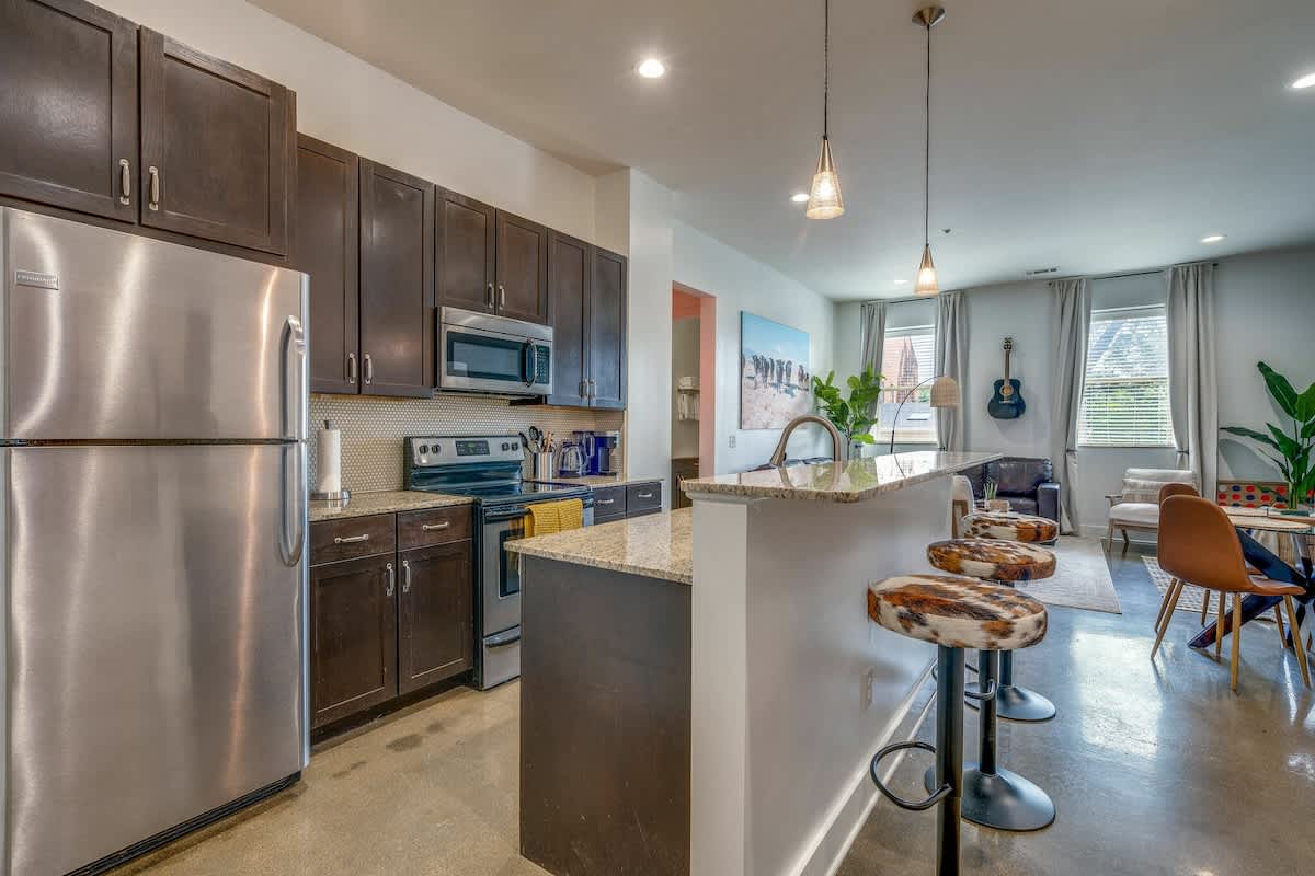 Fully equipped kitchen with your basic cooking essentials and complete with stainless steel appliances.
