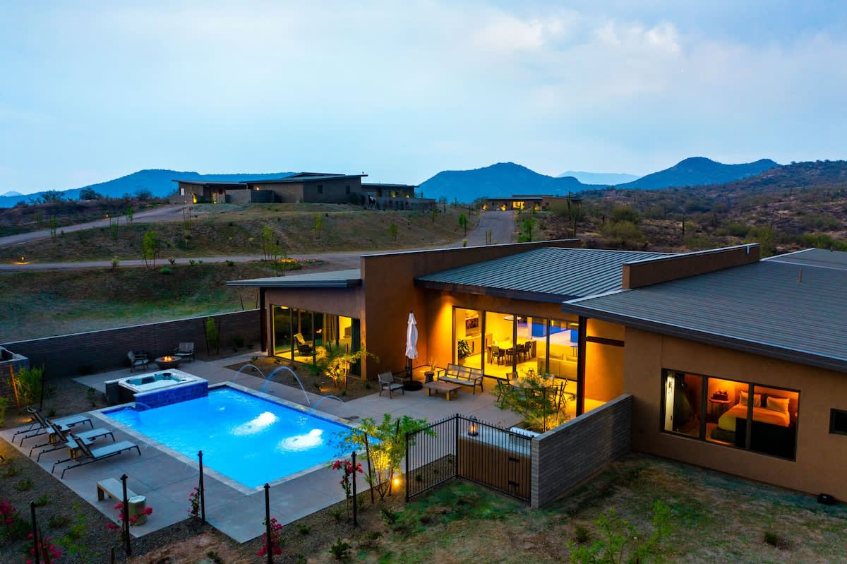 Estate 1: Stunning private luxury retreat overlooking the gorgeous Tonto National Forest.
