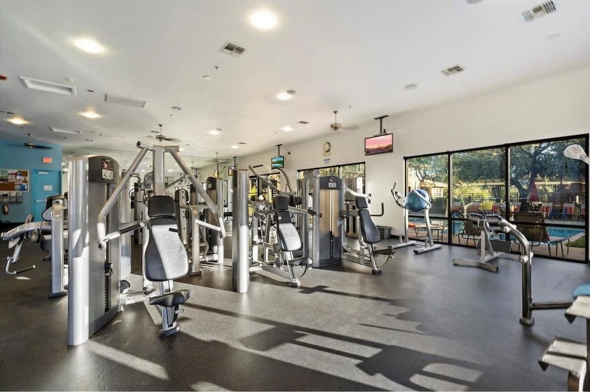 Communal Area: Gym offering a wide range of workout equipment.