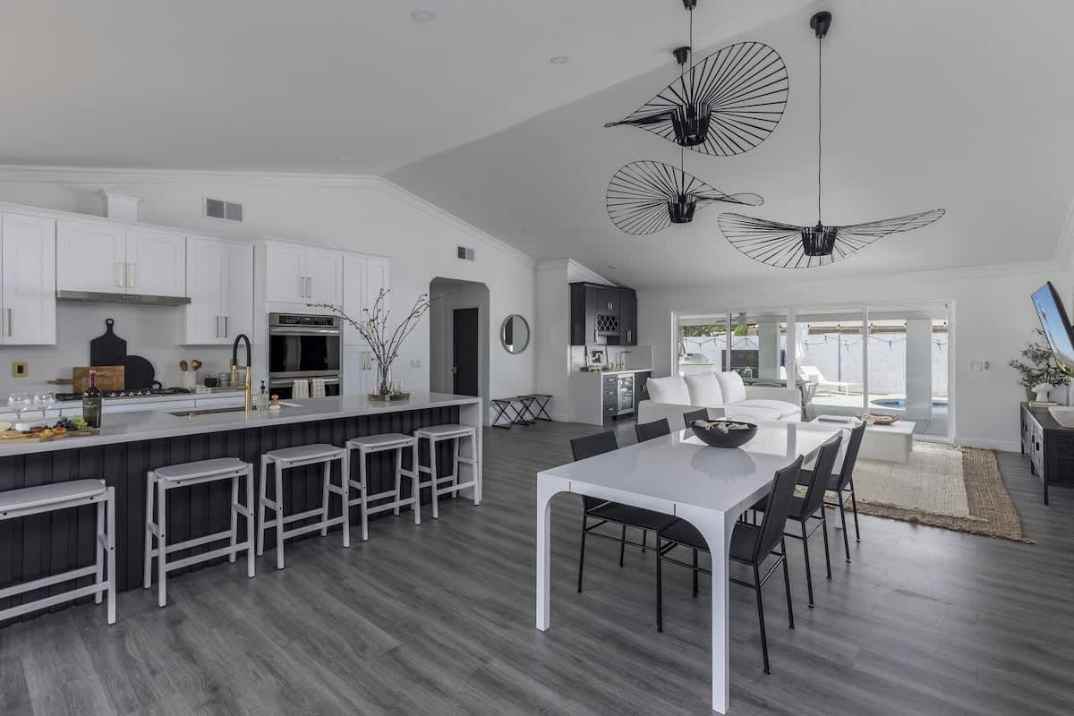 Large open concept great room