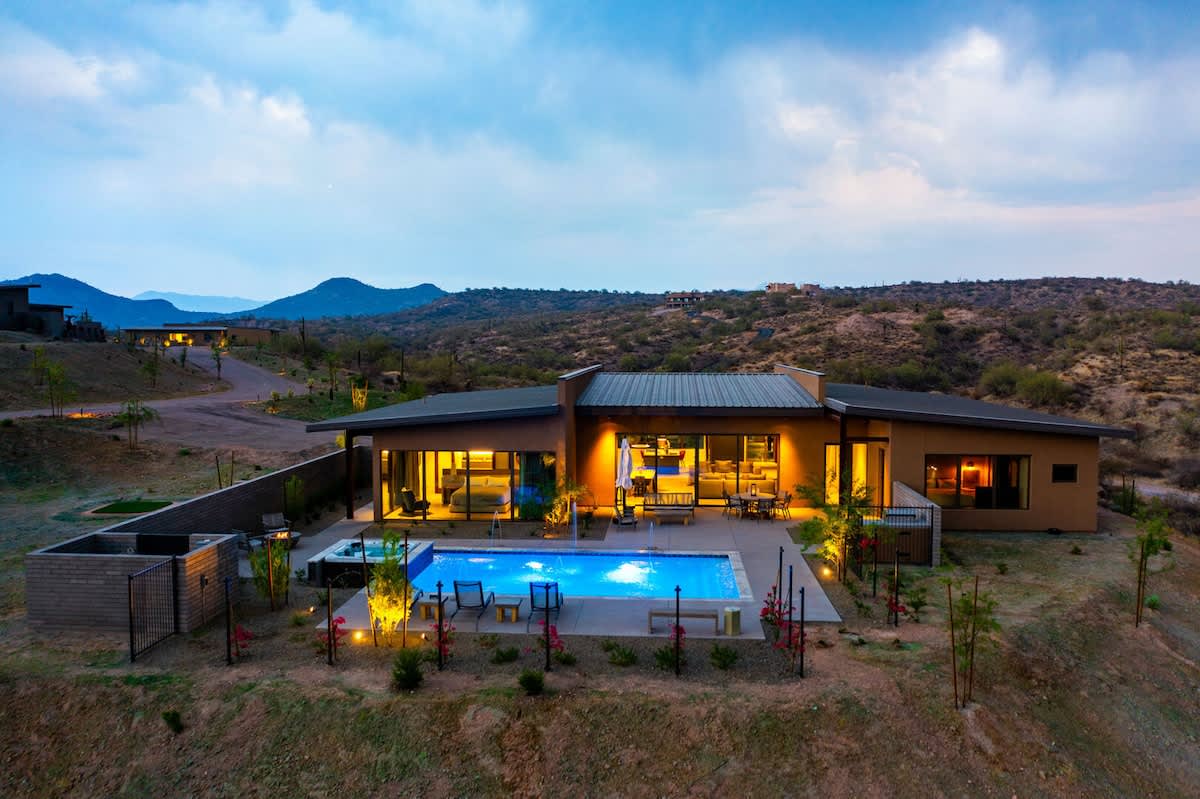 Estate 1: Stunning private luxury retreat overlooking the gorgeous Tonto National Forest.