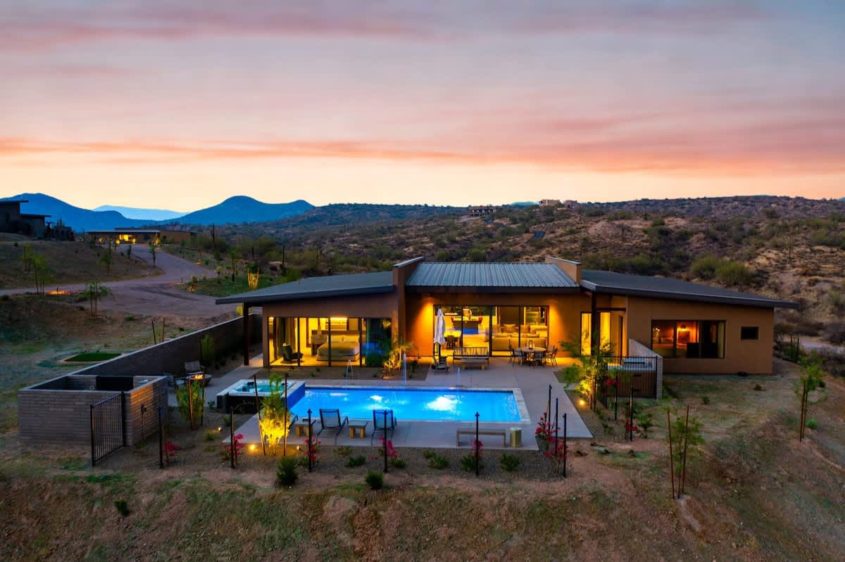 Stunning private luxury retreat overlooking the gorgeous Tonto National Forest.