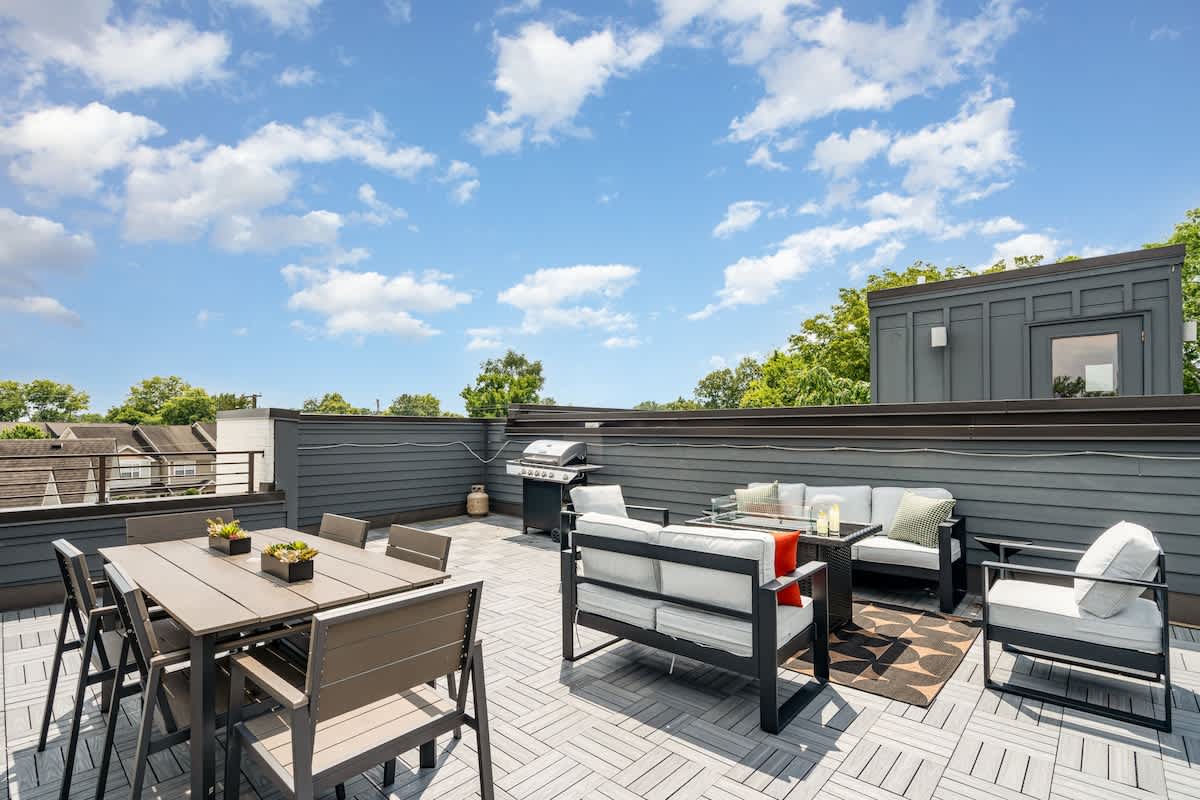4th Floor: Private Rooftop with a lounge area, fire pit, grill, and outdoor dining area with seating for 6 guests.