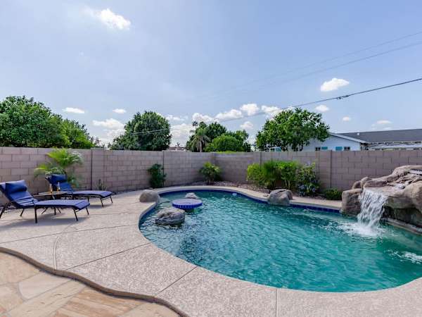 Azure -Walk 2 Old Town Scottsdale -Pool Heat Avail