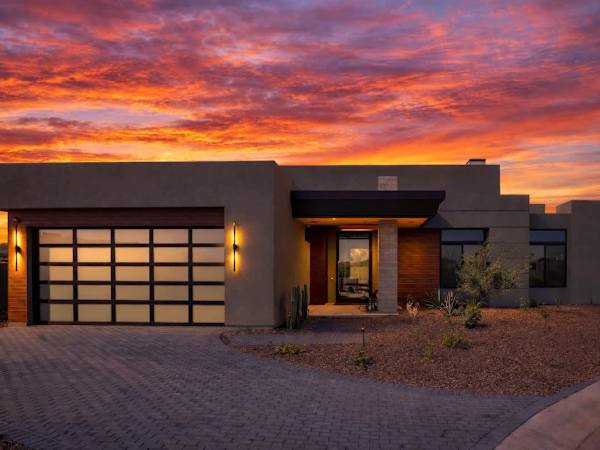 Nyx - Near Troon North Golf & Scottsdale Quarter