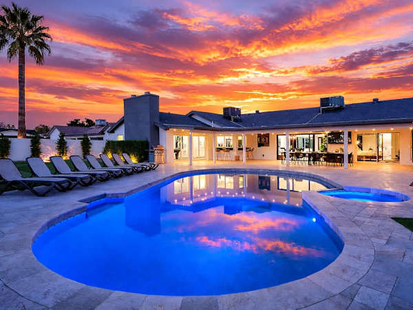 Desert Springs-Pool & Spa-Near Scottsdale Quarter