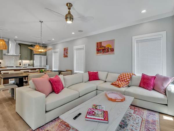 Resonant - 2 Townhomes - 2 Private Rooftop Decks