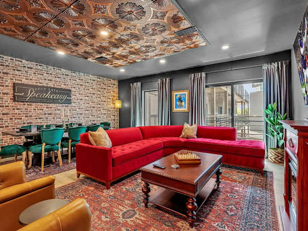 Hyve-Prohibition Parlor-Pool & Gym-Mins 2 Broadway
