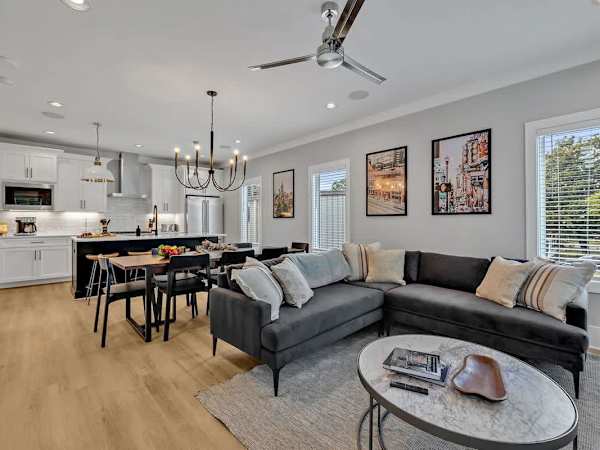 Tenor - Private Rooftop - Mins to Broadway & 12 S