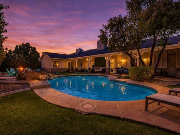 Sunny Daze in Old Town Scottsdale-Walk to Old Town