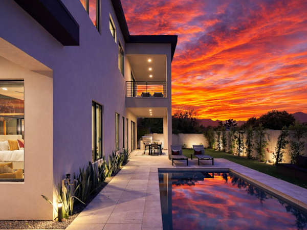 Boho House-Pool Heat Avail-Views of Camelback Mtn!