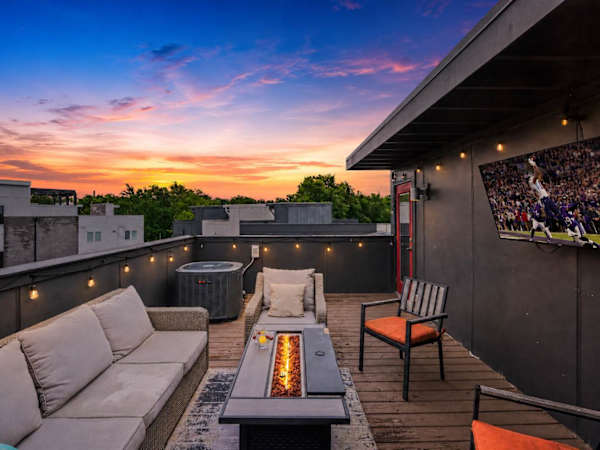 Cypress-Private Rooftop w/fire pit-Mins 2 Broadway