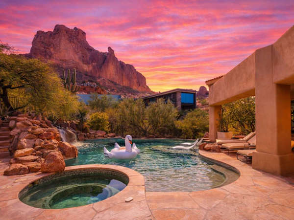 Red Rock - Pool & Spa - In Paradise Valley